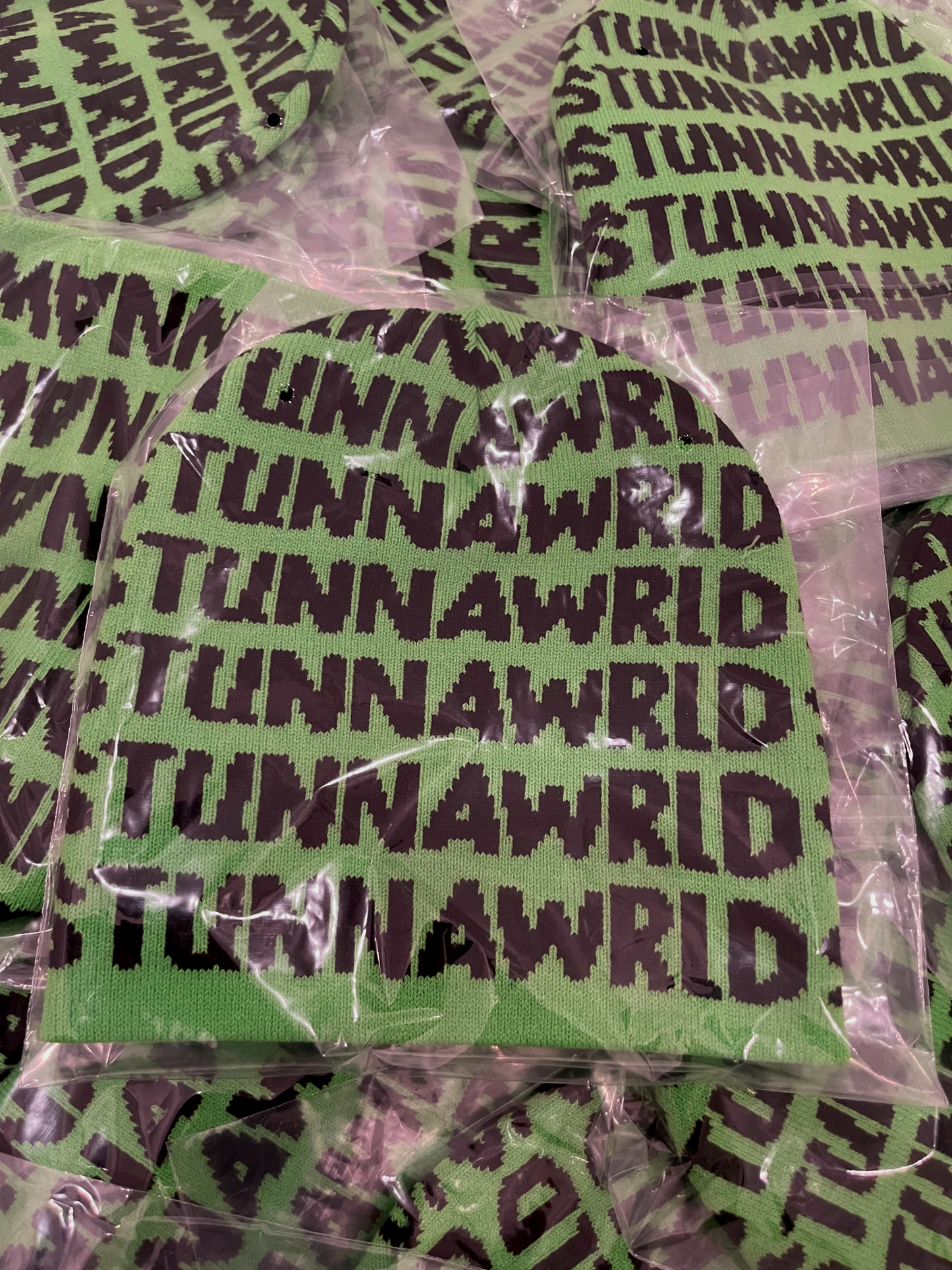 $TUNNAWRLD BEANIE